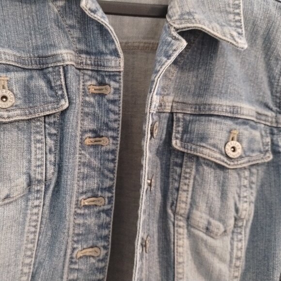 Chico's Platinum Blue Denim Jean Jacket Size 1 (medium/8) - Picture 1 of 6
